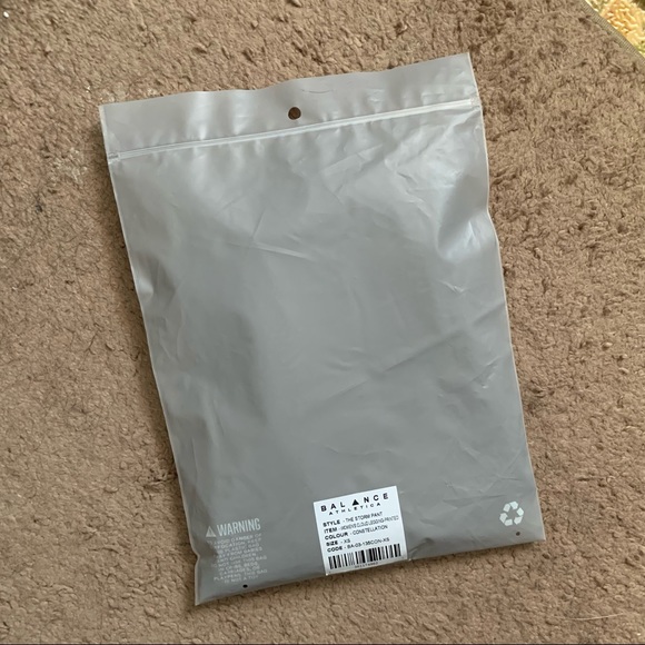 Balance Athletica ‘Storm’ Legging (XS) - Picture 6 of 8